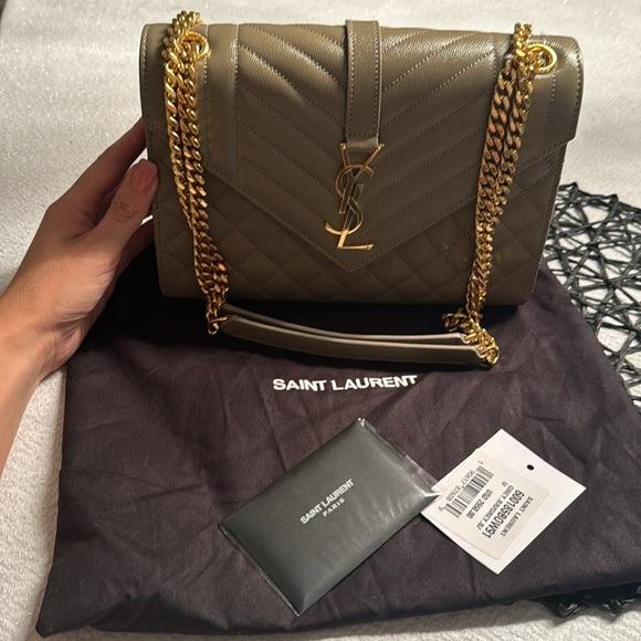 SAINT LAURENT MEDIUM CASSANDRA QUILTED LEATHER ENVELOPE BAG,Greyish Brown,$2,950 - Picture 15 of 17